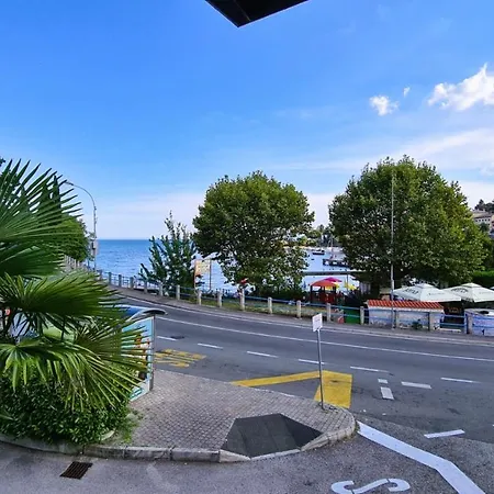 Apartament Gasparac - 30 Meters From The *
